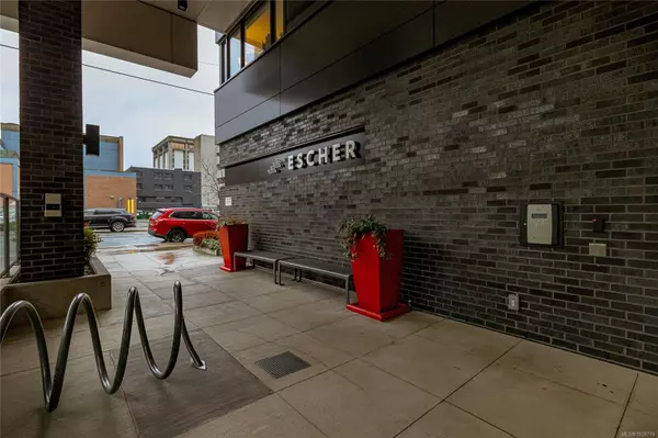 Victoria, BC V8W 1E4,838 Broughton St #406