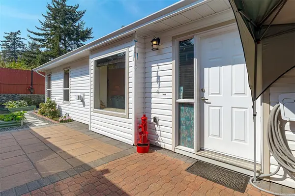 View Royal, BC V9A 7M2,43 Eagle Lane