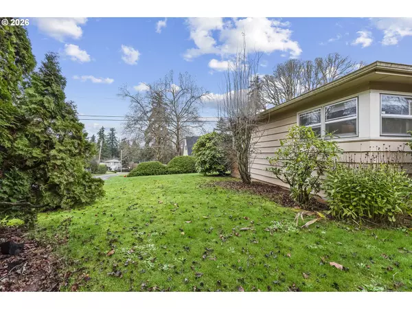 Lake Oswego, OR 97034,1132 CEDAR ST