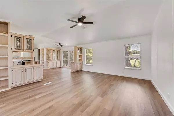 Bridgeport, TX 76426,807 1st Street