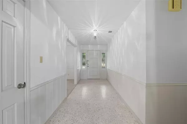 Denton, TX 76205,924 Ridgecrest Circle