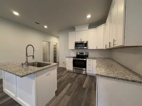 Sherman, TX 75090,405 N Andrews