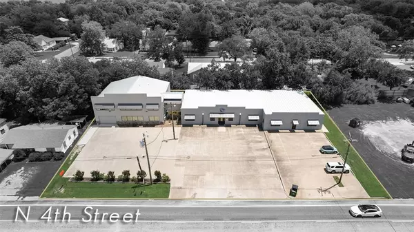 400 N 4th Street, Wills Point, TX 75169