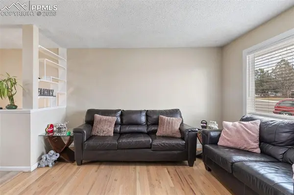 Colorado Springs, CO 80910,4202 Whittier DR