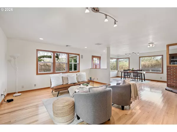 Monroe, OR 97456,26240 CHERRY CREEK RD