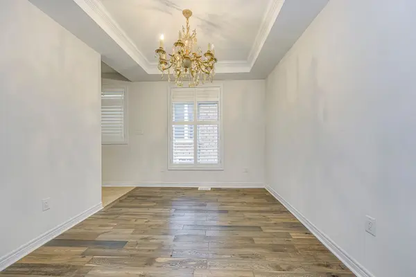 Oakville, ON L6M 0Z6,230 Jessie Caverhill PASS