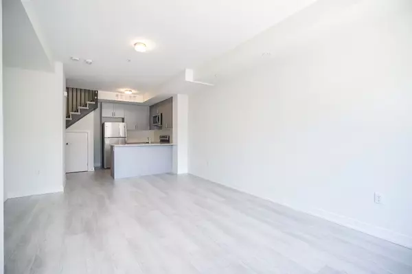 Mississauga, ON L5L 5R9,3566 Colonial DR #21