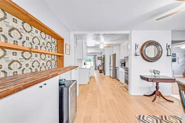 Oakland Park, FL 33334,111 NE 46th St