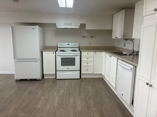 Brampton, ON L6T 1H7,124 Avondale Blvd (Basement) N/A