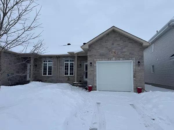 Alfred And Plantagenet, ON K0A 3K0,367 Trillium CIR