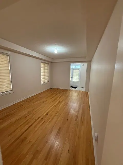 Brampton, ON L7A 5B5,56 Clunburry RD