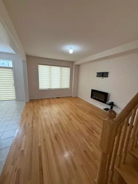 Brampton, ON L7A 5B5,56 Clunburry RD