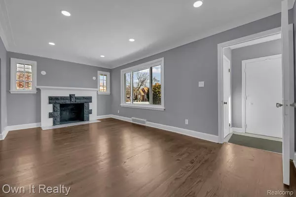 Detroit, MI 48235,16591 Asbury PARK