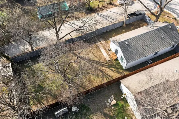 Dallas, TX 75216,1502 Montague Avenue