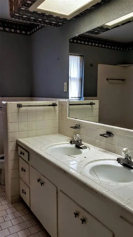 Mineral Wells, TX 76067,1220 NW 7th Avenue