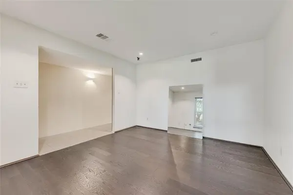 Dallas, TX 75228,8515 Baumgarten Drive