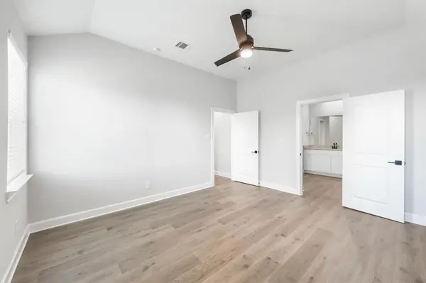 Hutchins, TX 75141,1005 Pecan Place