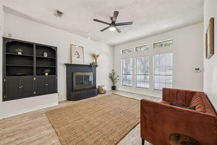 2900 Christopher Drive, Denton, TX 76209