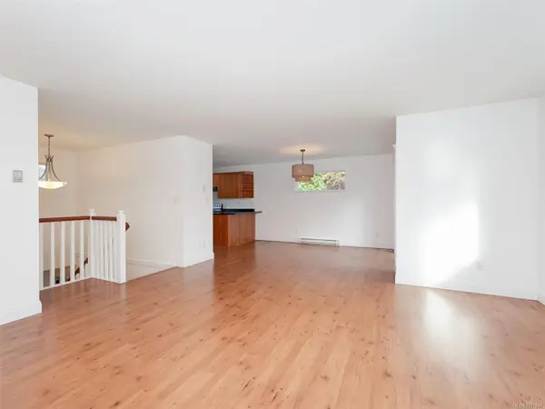 View Royal, BC V8Z 7Y7,2 Game Rd