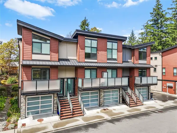 Langford, BC V9B 6L3,300 Phelps Ave #153