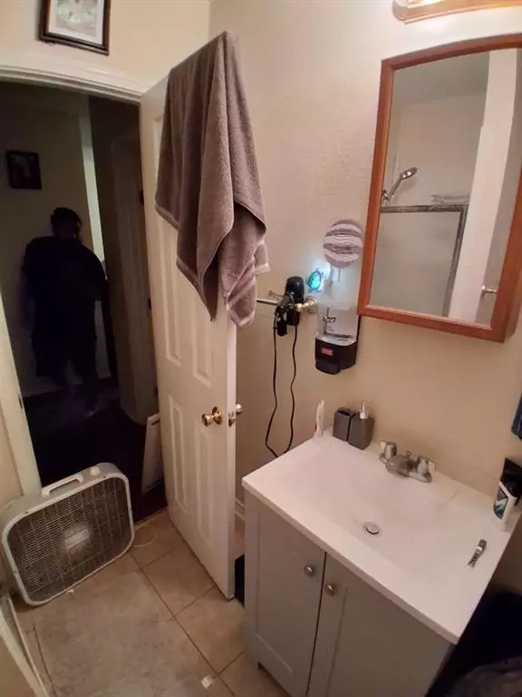 Fort Worth, TX 76104,1015 E Morphy Street