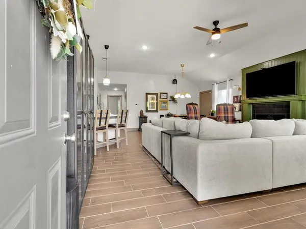 Granbury, TX 76048,2721 Beechwood Street