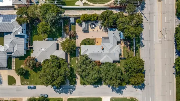 Dallas, TX 75225,6008 Del Norte Lane