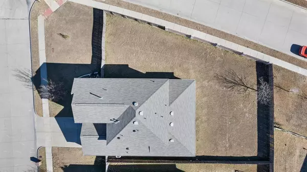 Burleson, TX 76028,424 Eureka Court