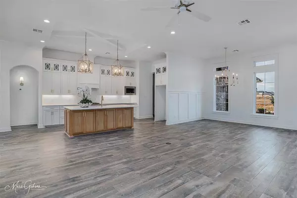 Benton, LA 71006,837 Walstonburg