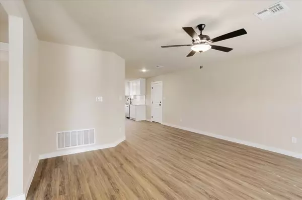 Denison, TX 75020,2385 Miller Street