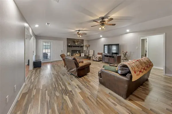 Winnsboro, TX 75494,283 County Road 4440