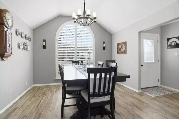 Granbury, TX 76049,7611 Ravenswood Road