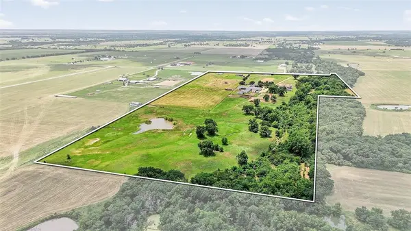 Collinsville, TX 76233,1717 Batey Road