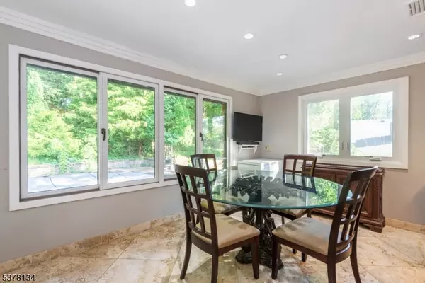 Warren Twp., NJ 07059,112 King George Rd