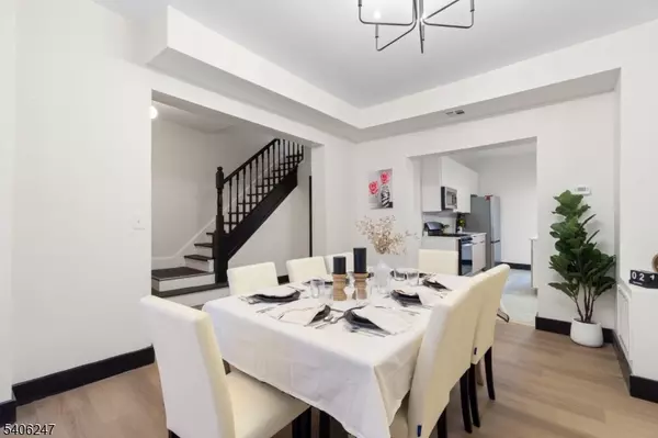 Newark City, NJ 07108,854 S 14Th St