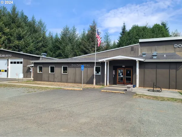 Myrtle Point, OR 97458,56010 GOLDBRICK RD