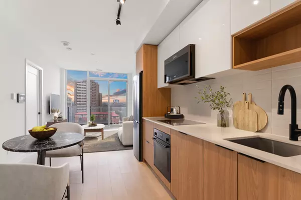 5 Defries ST #1709, Toronto C08, ON M5A 0W7