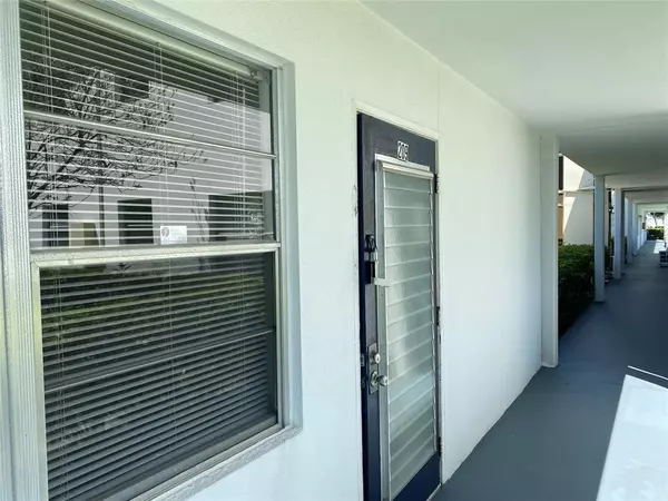 Deerfield Beach, FL 33442,209 Ventnor M #209