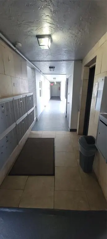 Davie, FL 33324,9421 SW Evergreen Pl #102