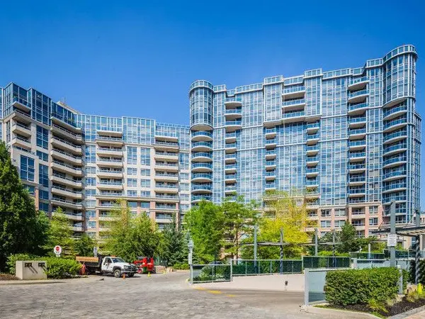 Markham, ON L3R 7Z9,23 Cox BLVD #687