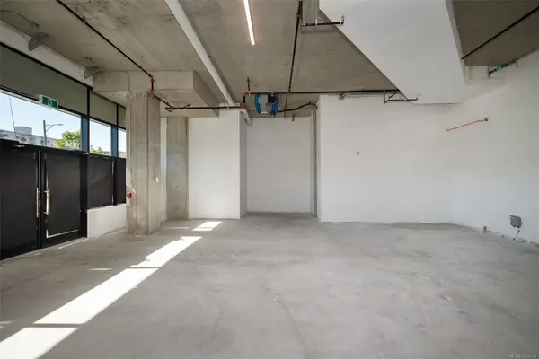 Victoria, BC V9P 2E1,1104 Yates St