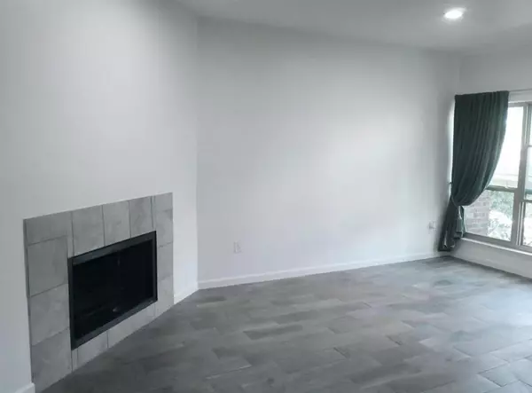 Dallas, TX 75243,9600 Royal Lane #202