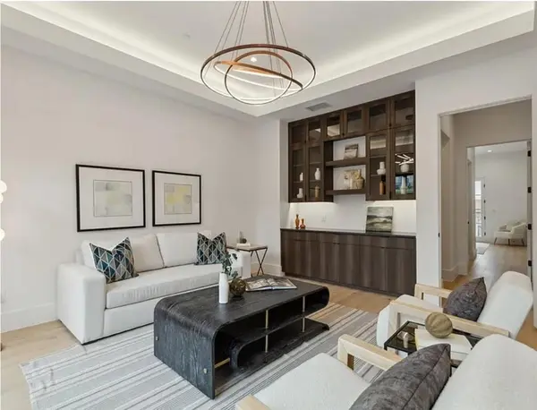 Dallas, TX 75240,13718 Trail Creek Place