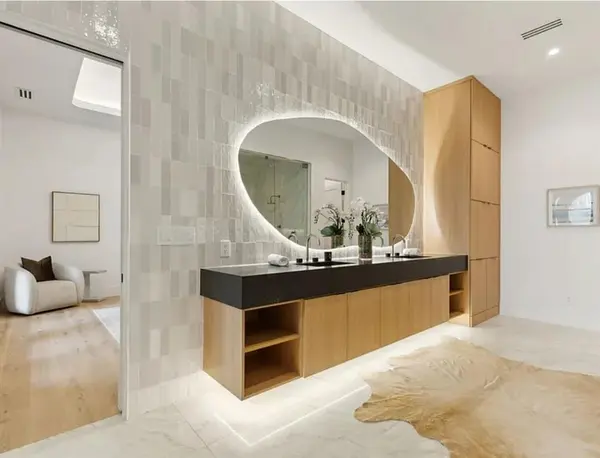 Dallas, TX 75240,13714 Trail Creek Place