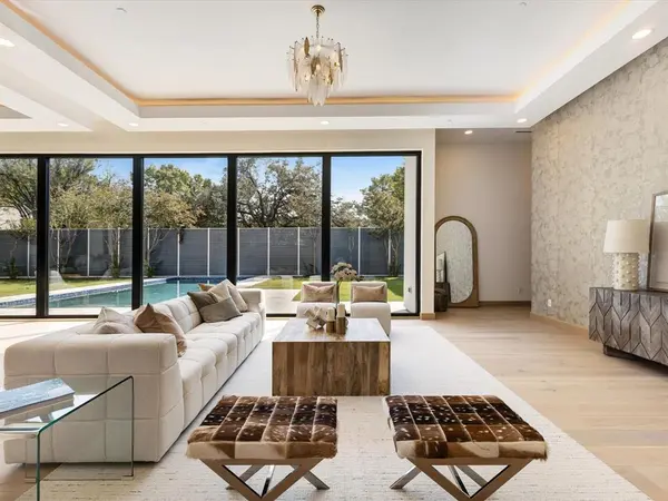 Dallas, TX 75230,6218 Walnut Hill Lane