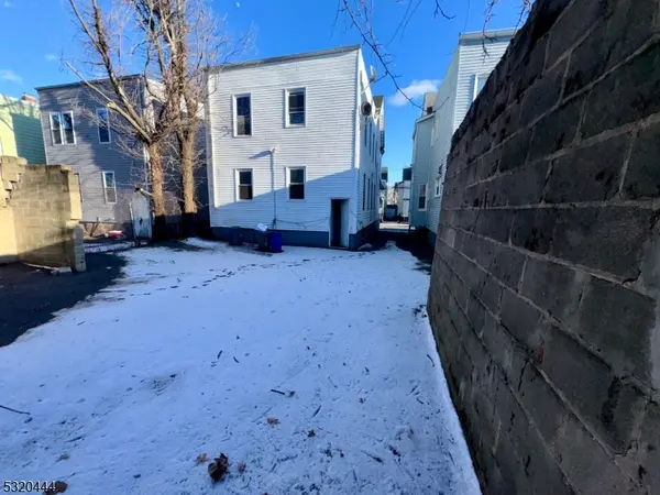 Newark City, NJ 07112,285 Wainwright Street