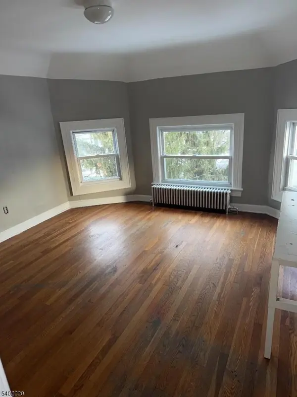 Plainfield City, NJ 07062,1129 E 7Th St #3