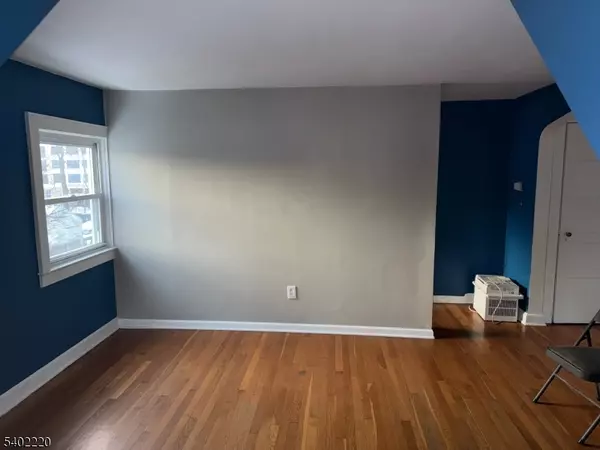 Plainfield City, NJ 07062,1129 E 7Th St #3