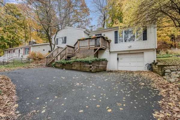 351 E Shore Trl, Sparta Twp., NJ 07871