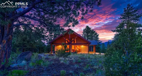 1699 Sangre DR, Westcliffe, CO 81252